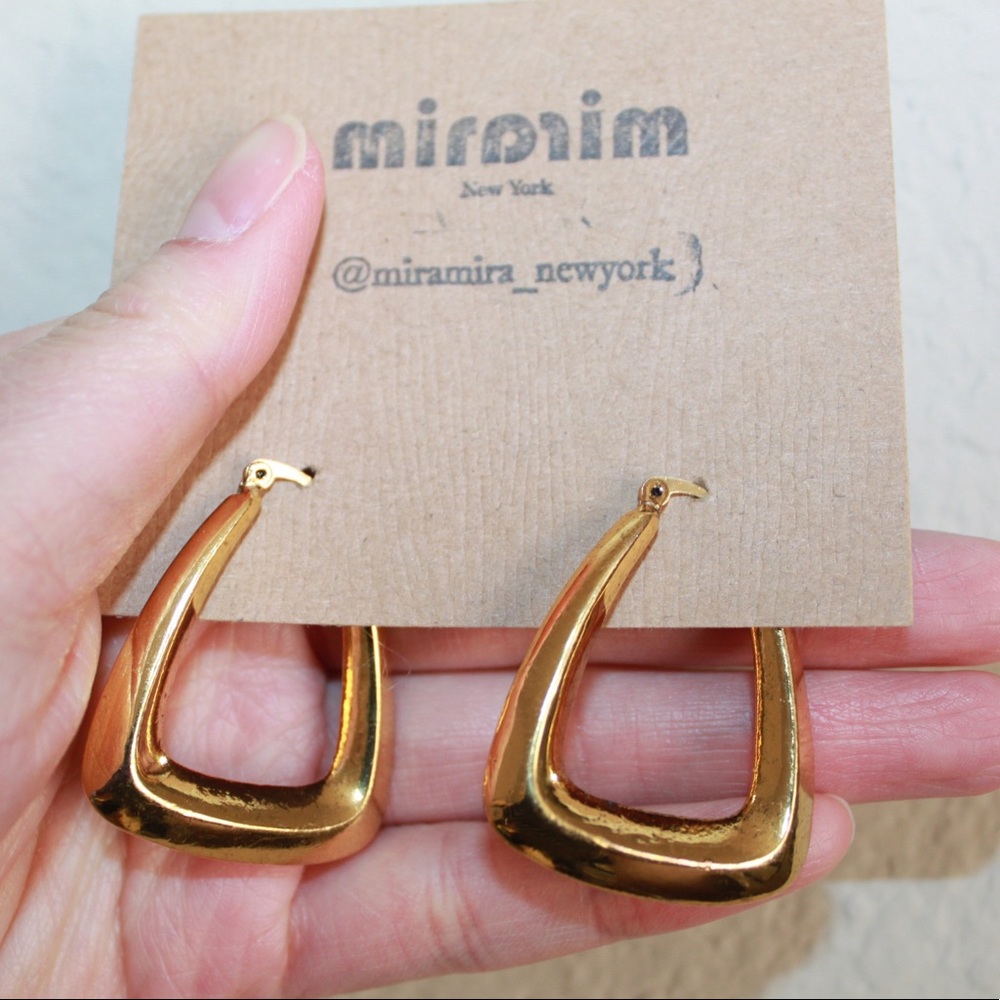 Mira Mira Earrings